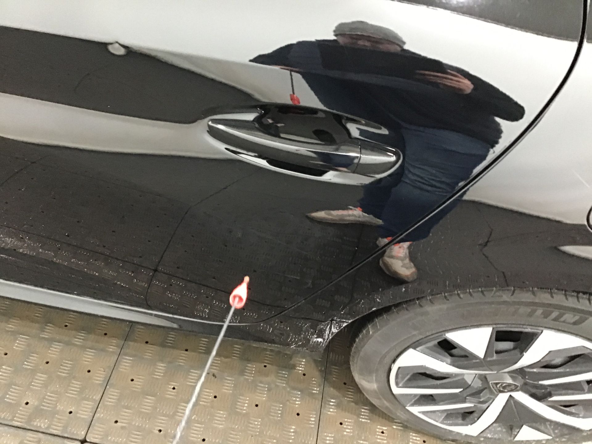 Porte arrière gauche