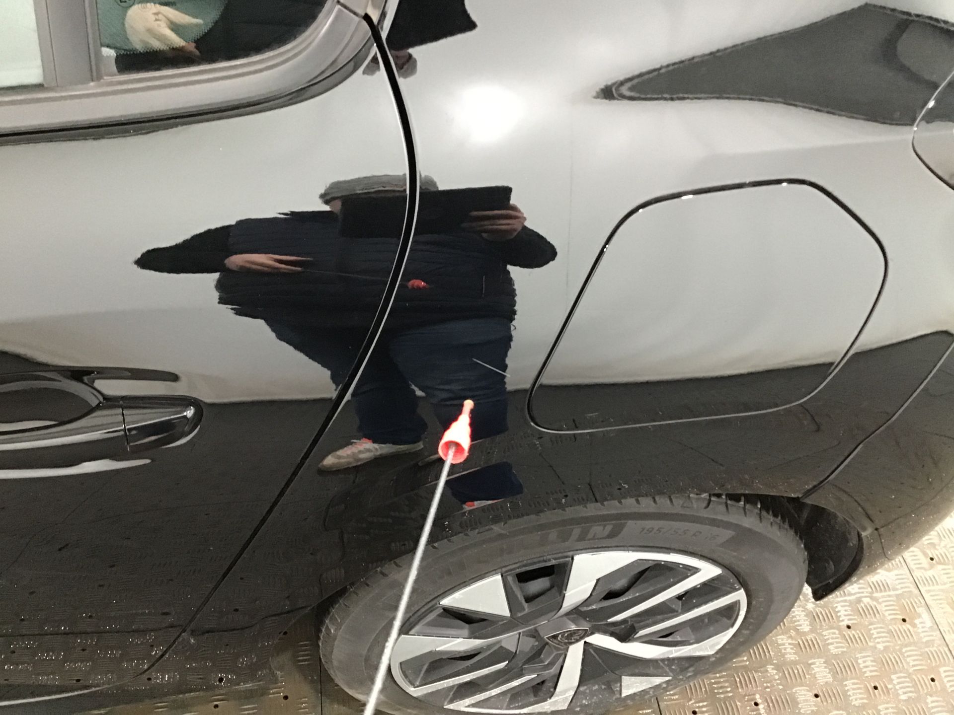 Aile arrière gauche