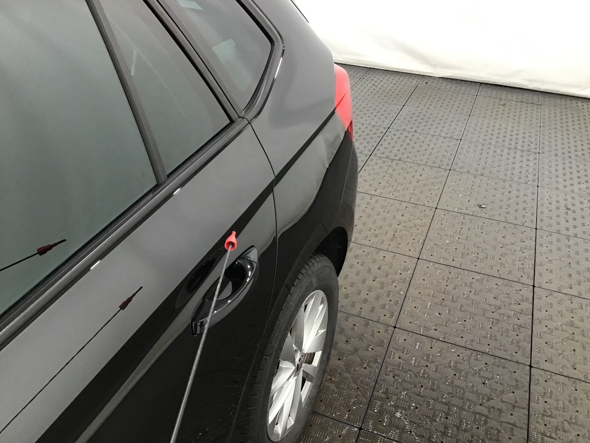 Porte arrière gauche