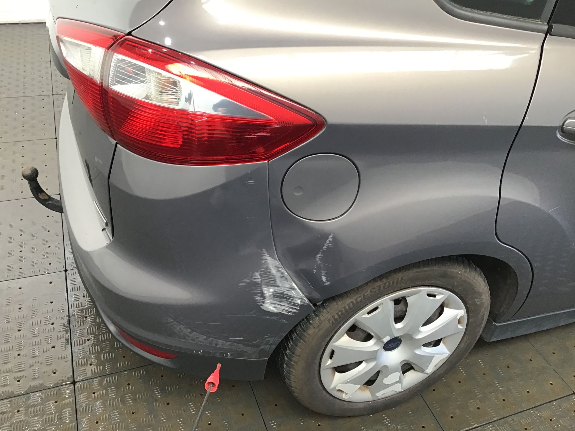 Aile arrière droite