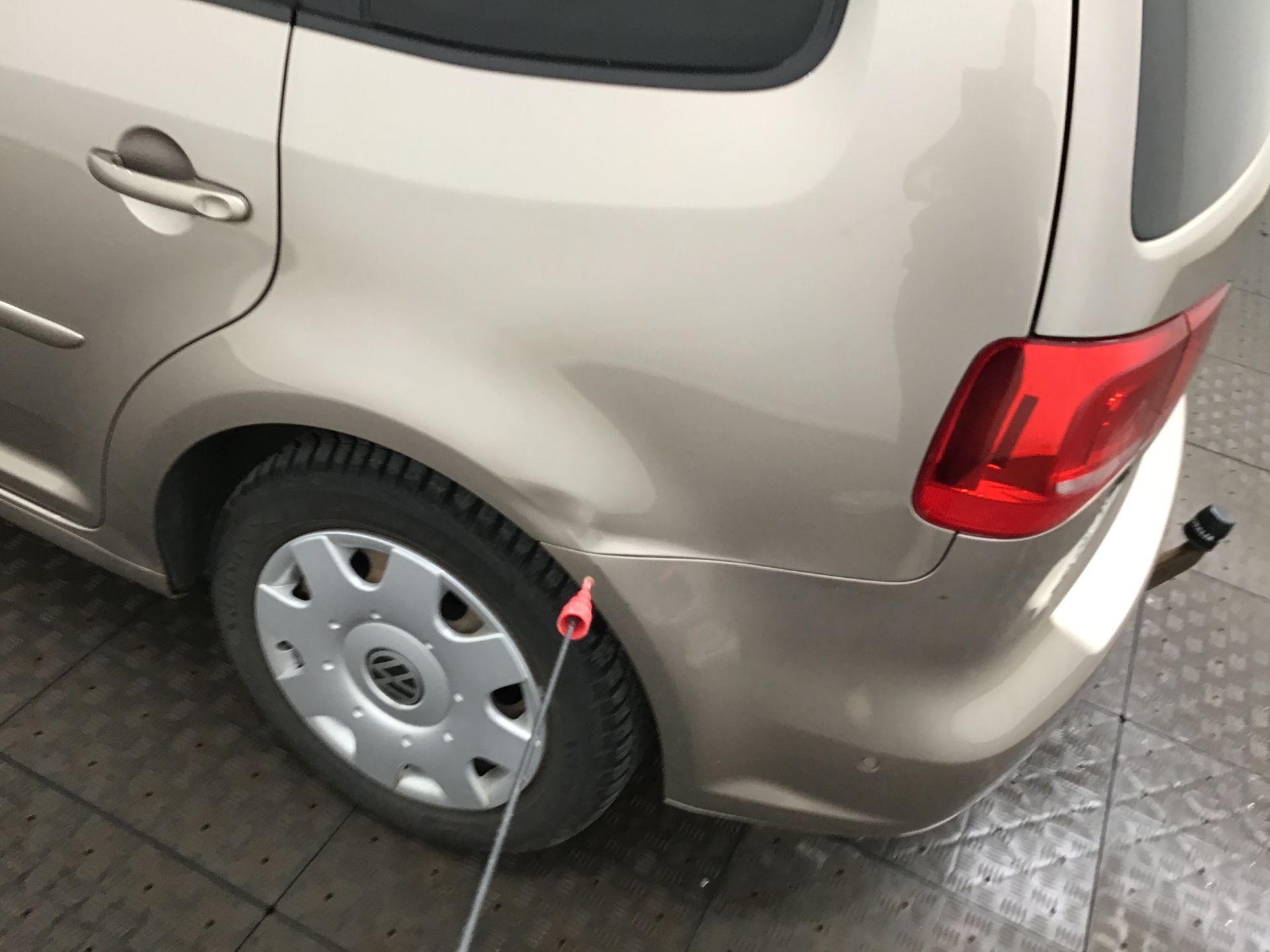 Aile arrière gauche