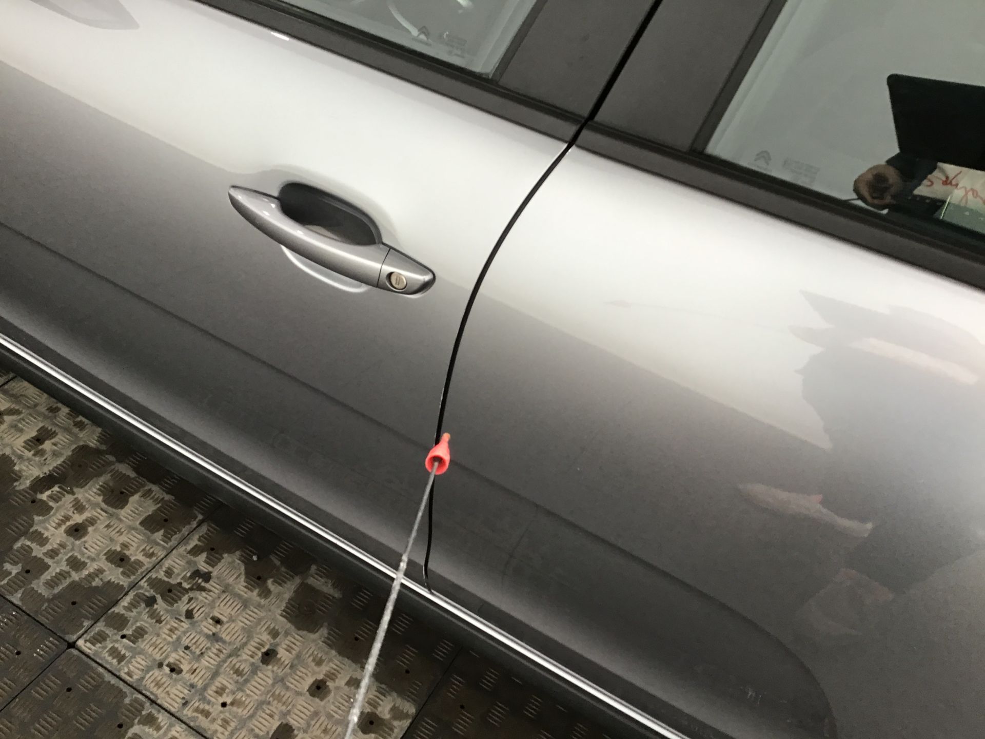 Porte avant gauche