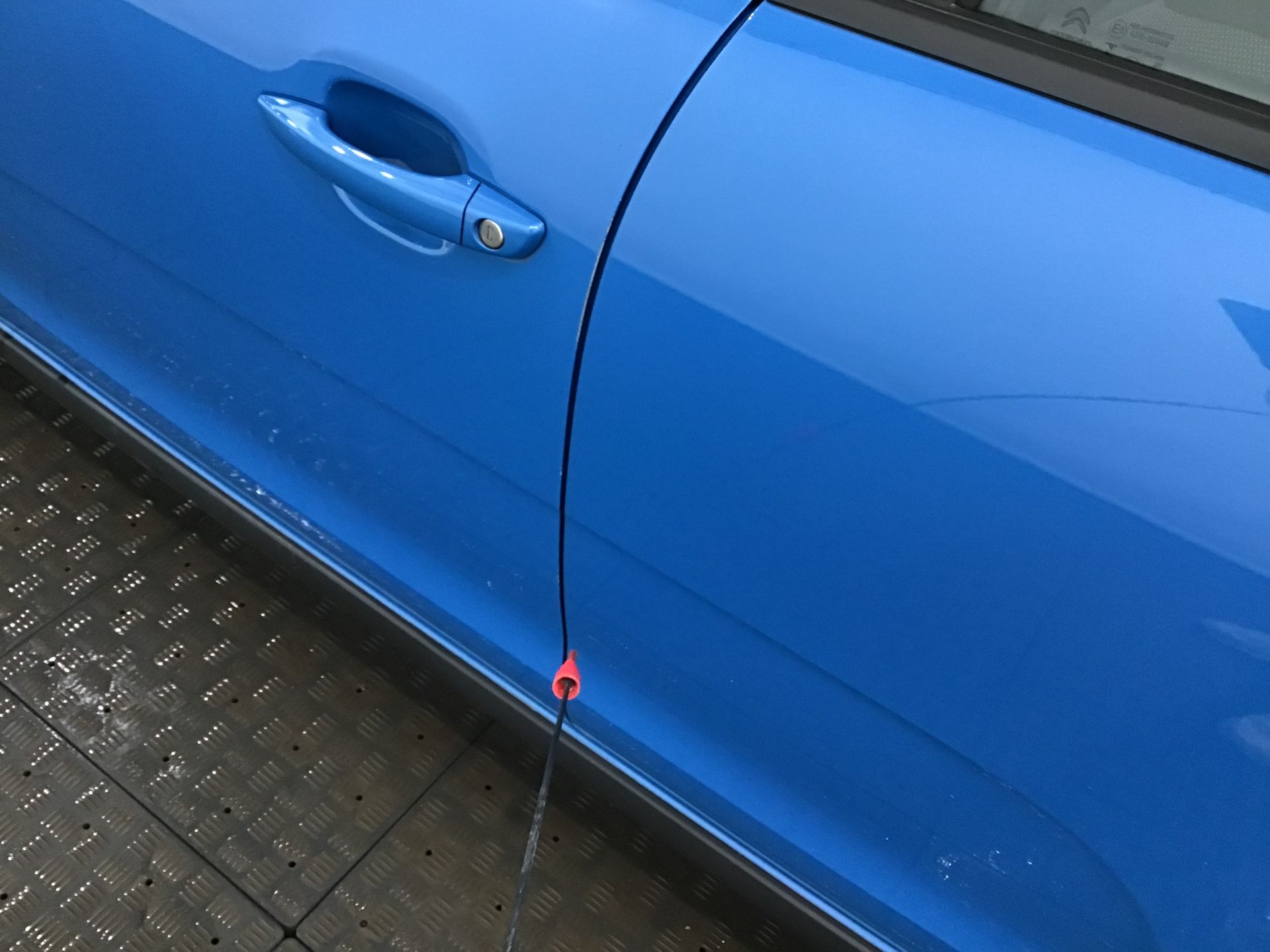 Porte avant gauche