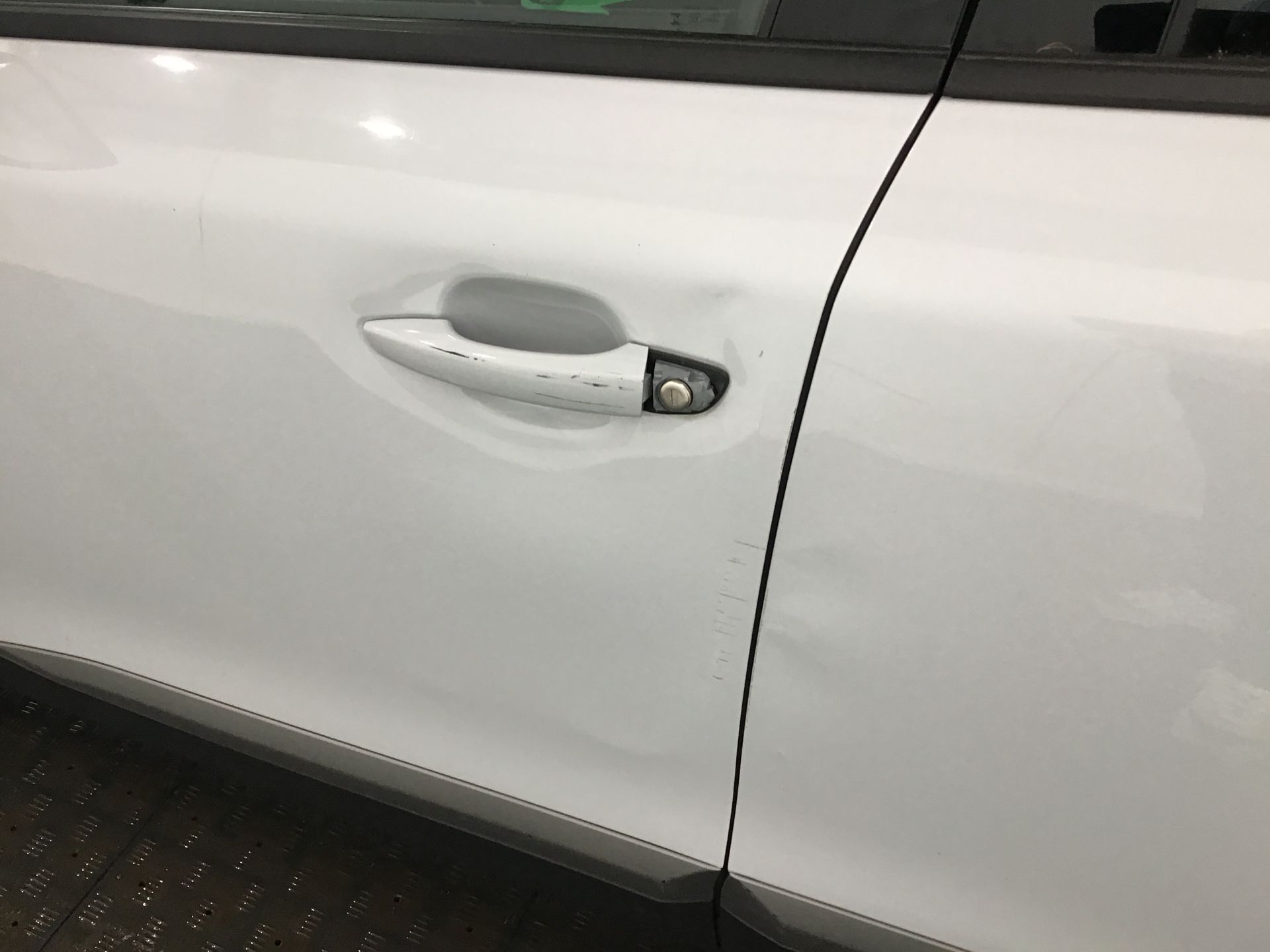 Porte avant gauche