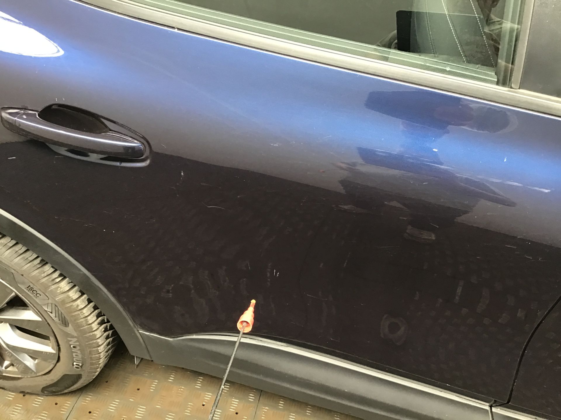 Porte arrière droite