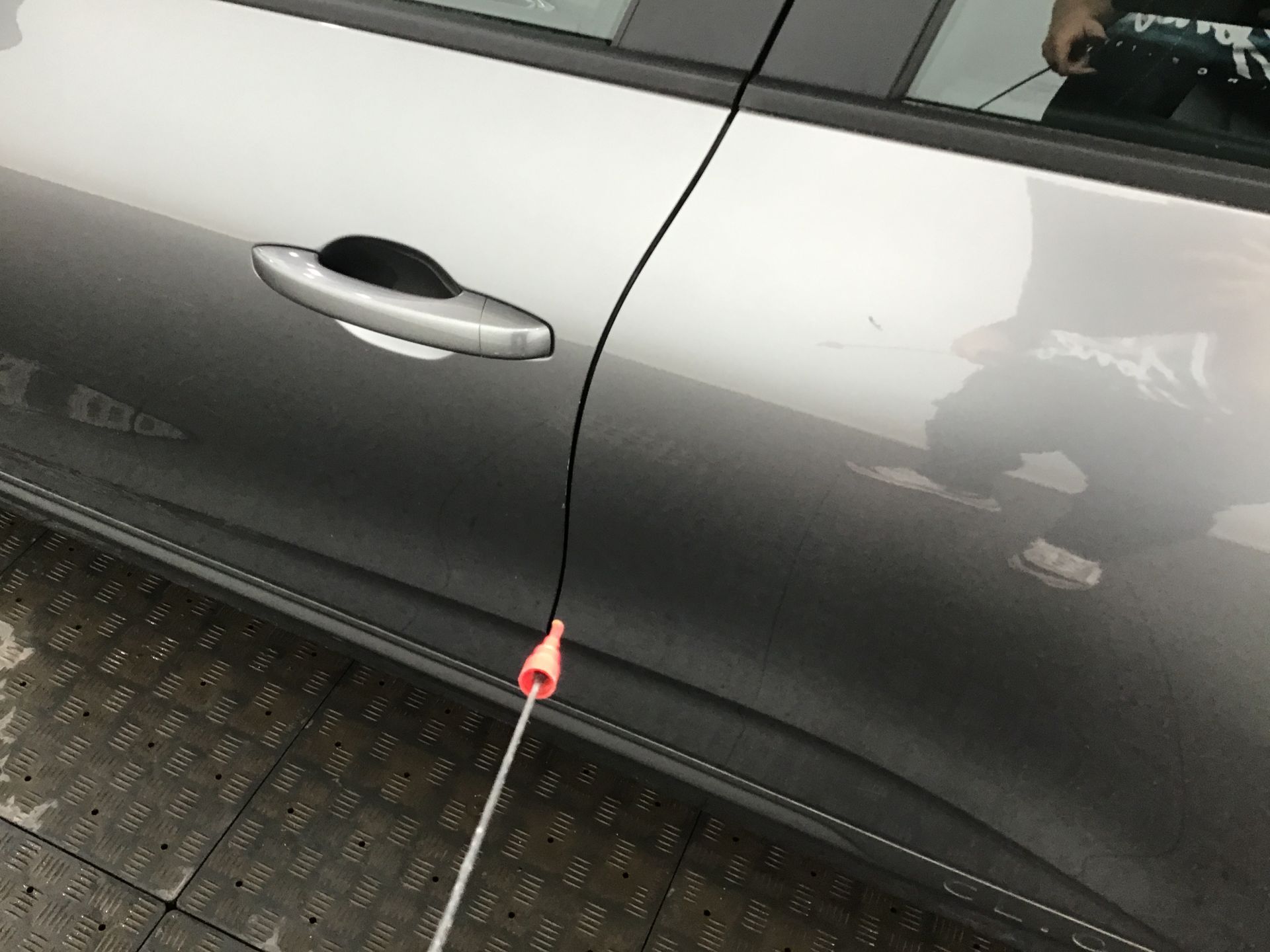 Porte avant gauche
