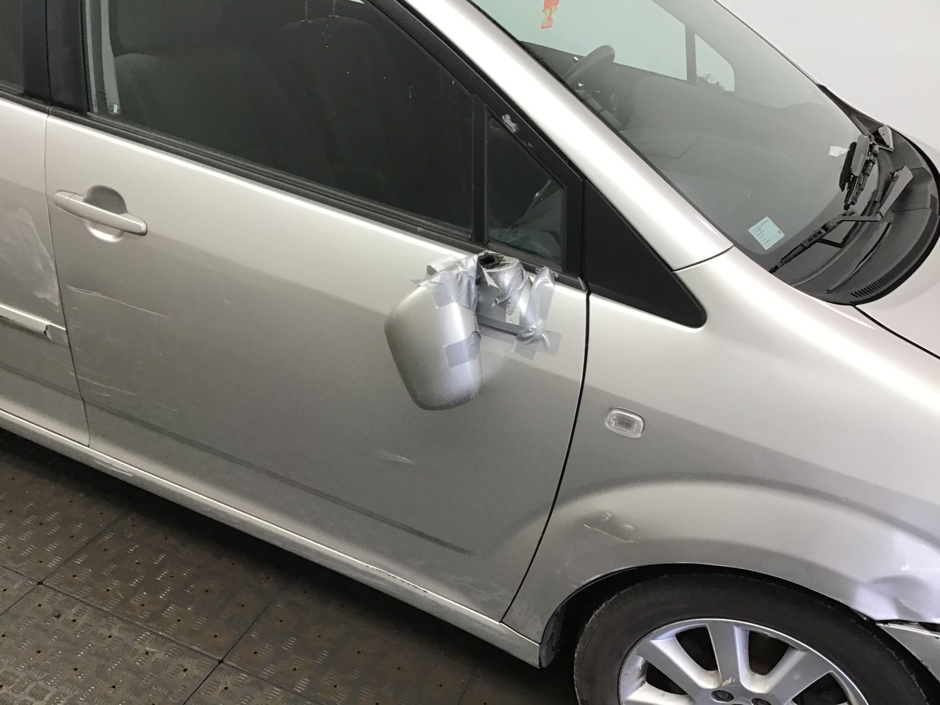 Porte avant droite