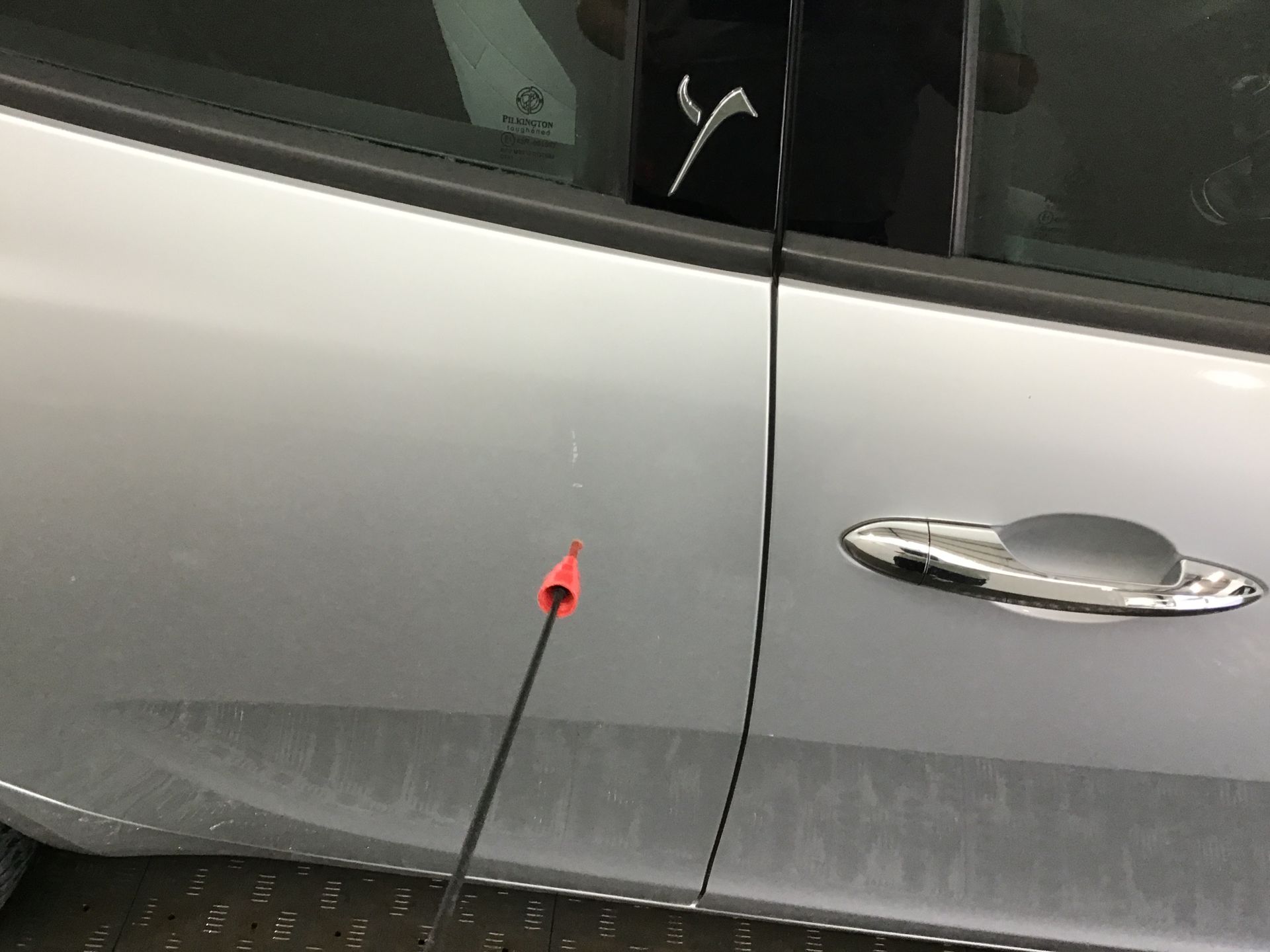 Porte arrière droite