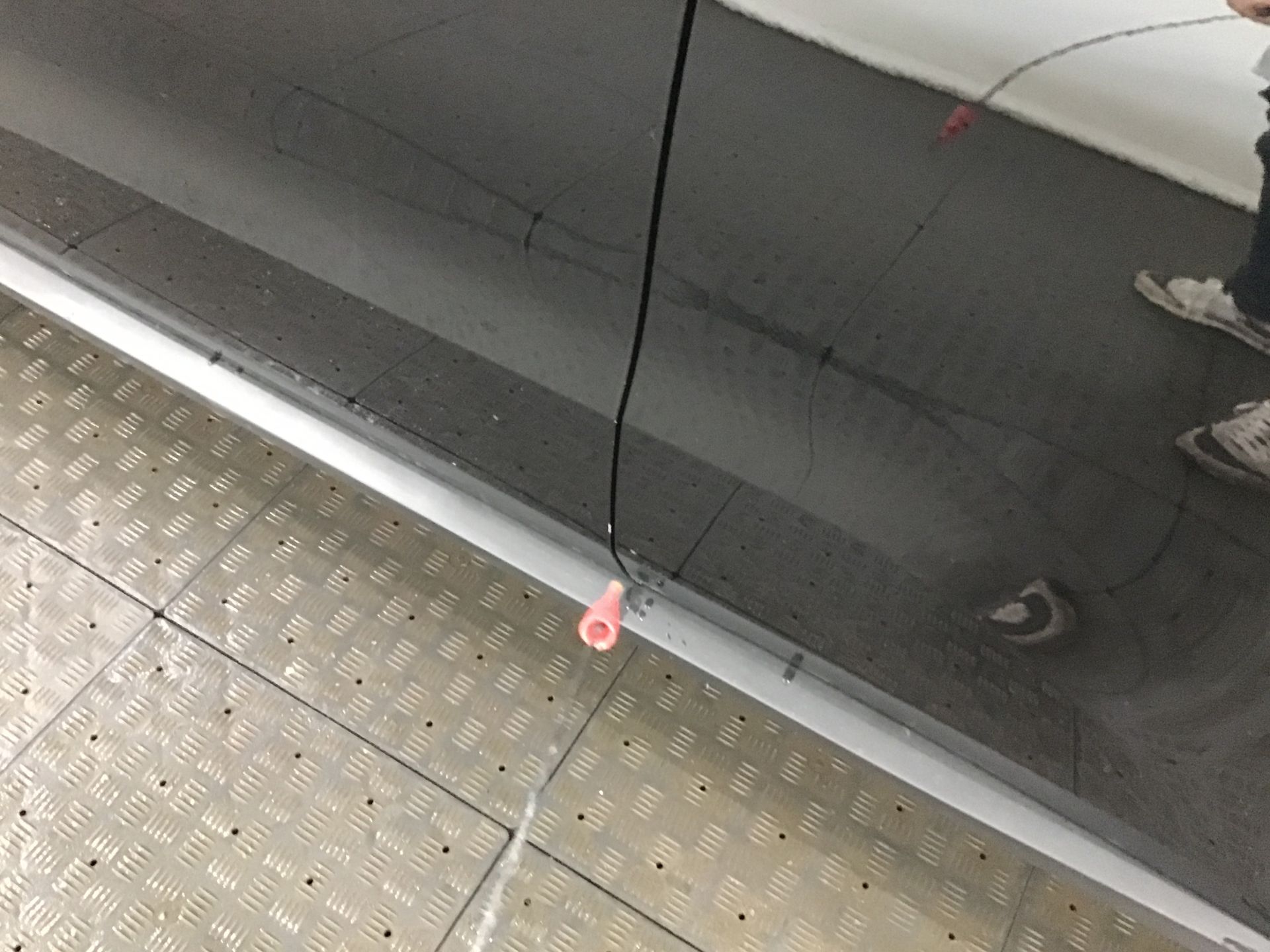 Porte avant gauche