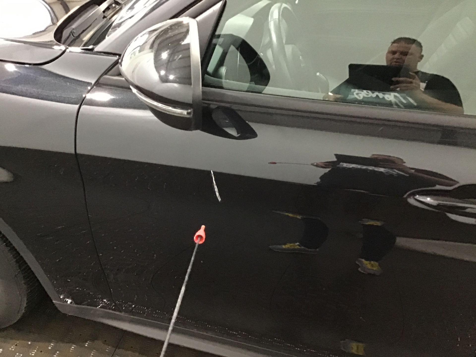 Porte avant gauche