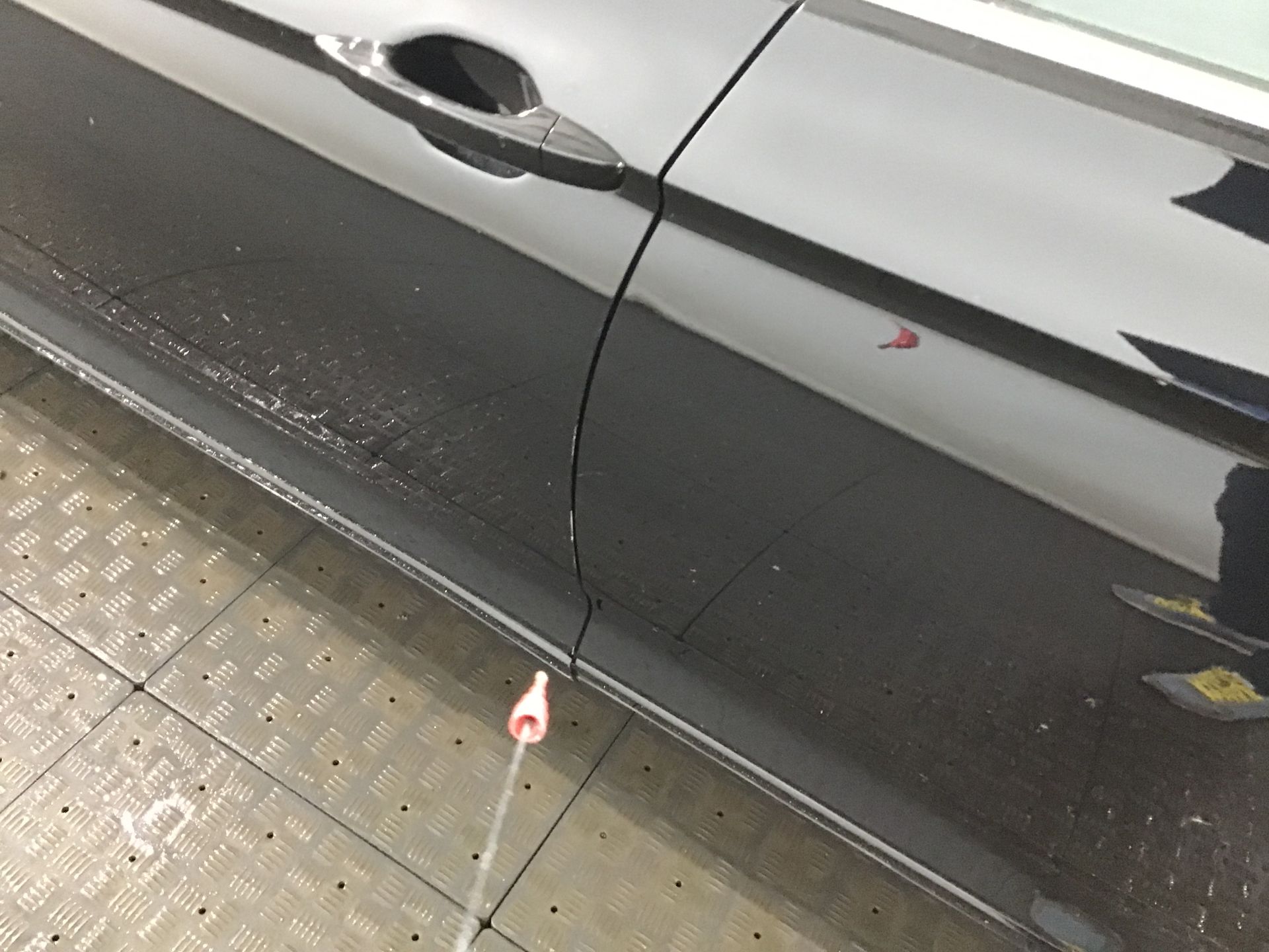 Porte avant gauche
