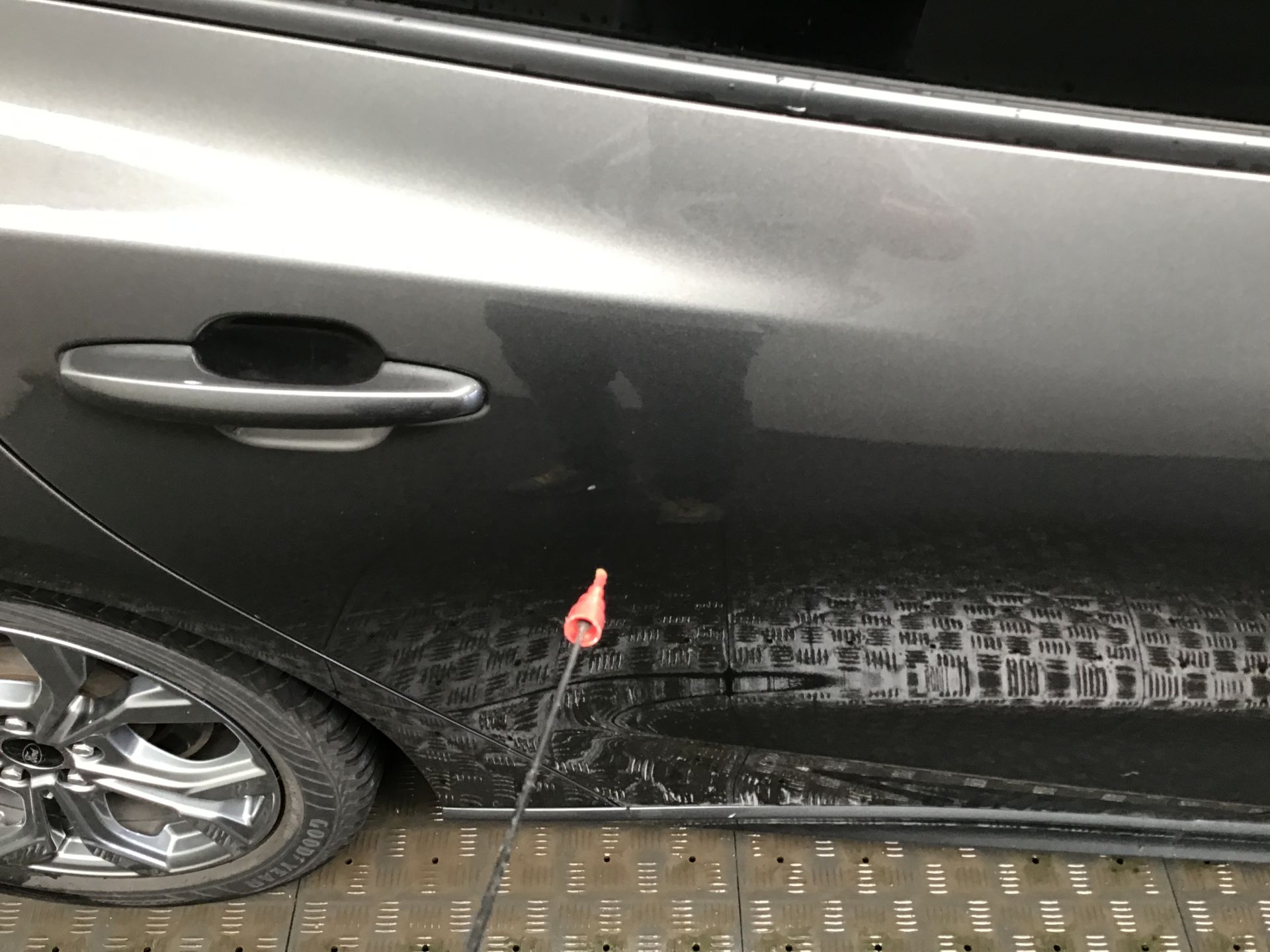 Porte arrière droite