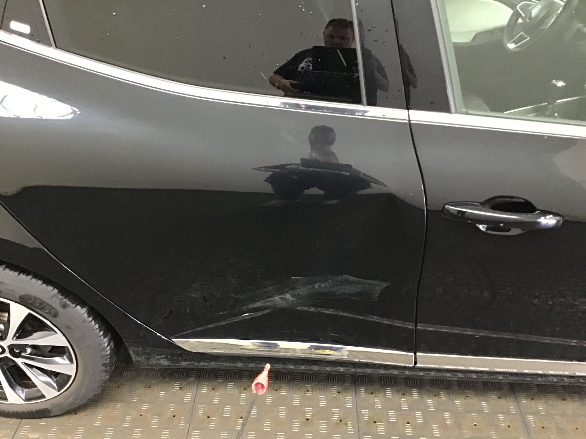 Porte arrière droite