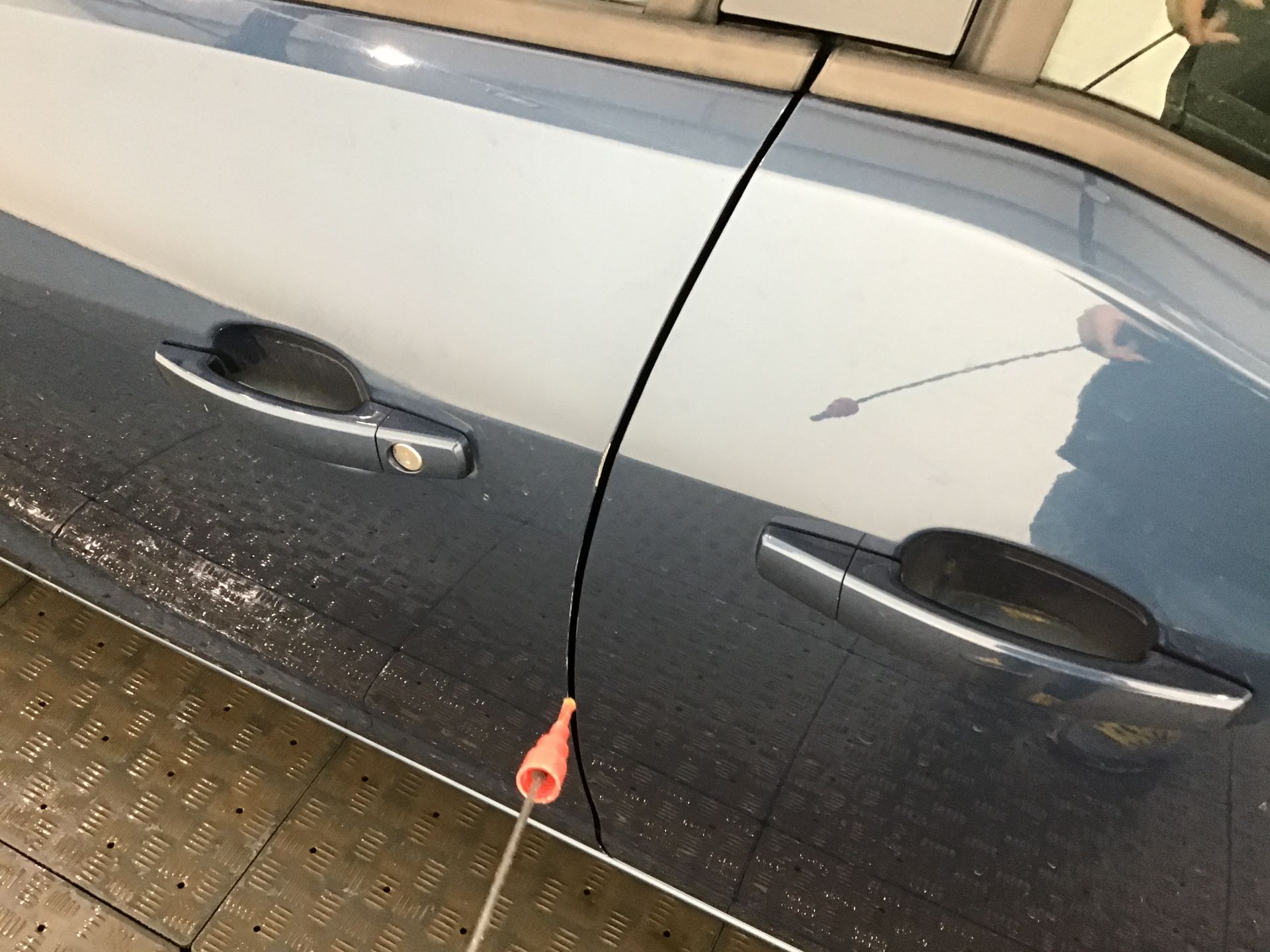 Porte avant gauche