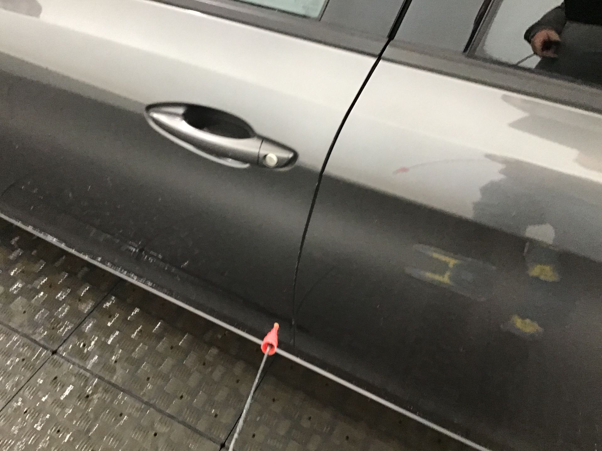 Porte avant gauche
