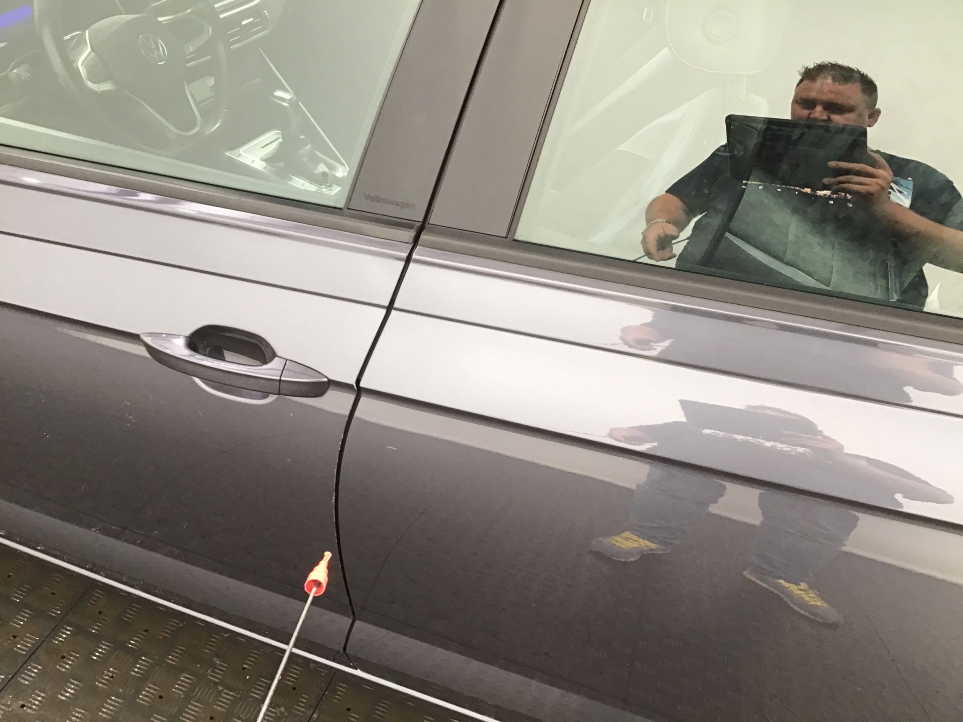 Porte avant gauche