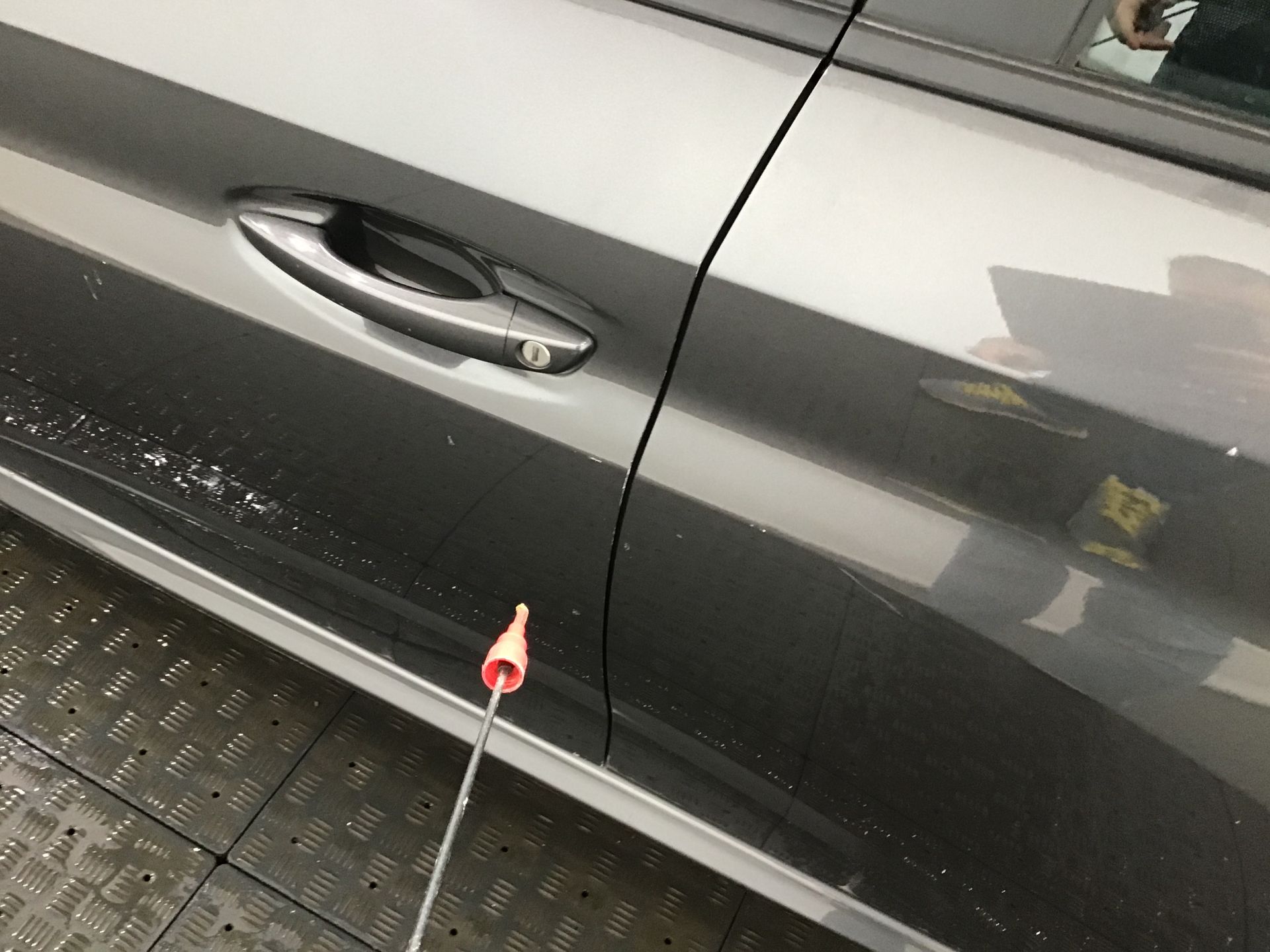 Porte avant gauche