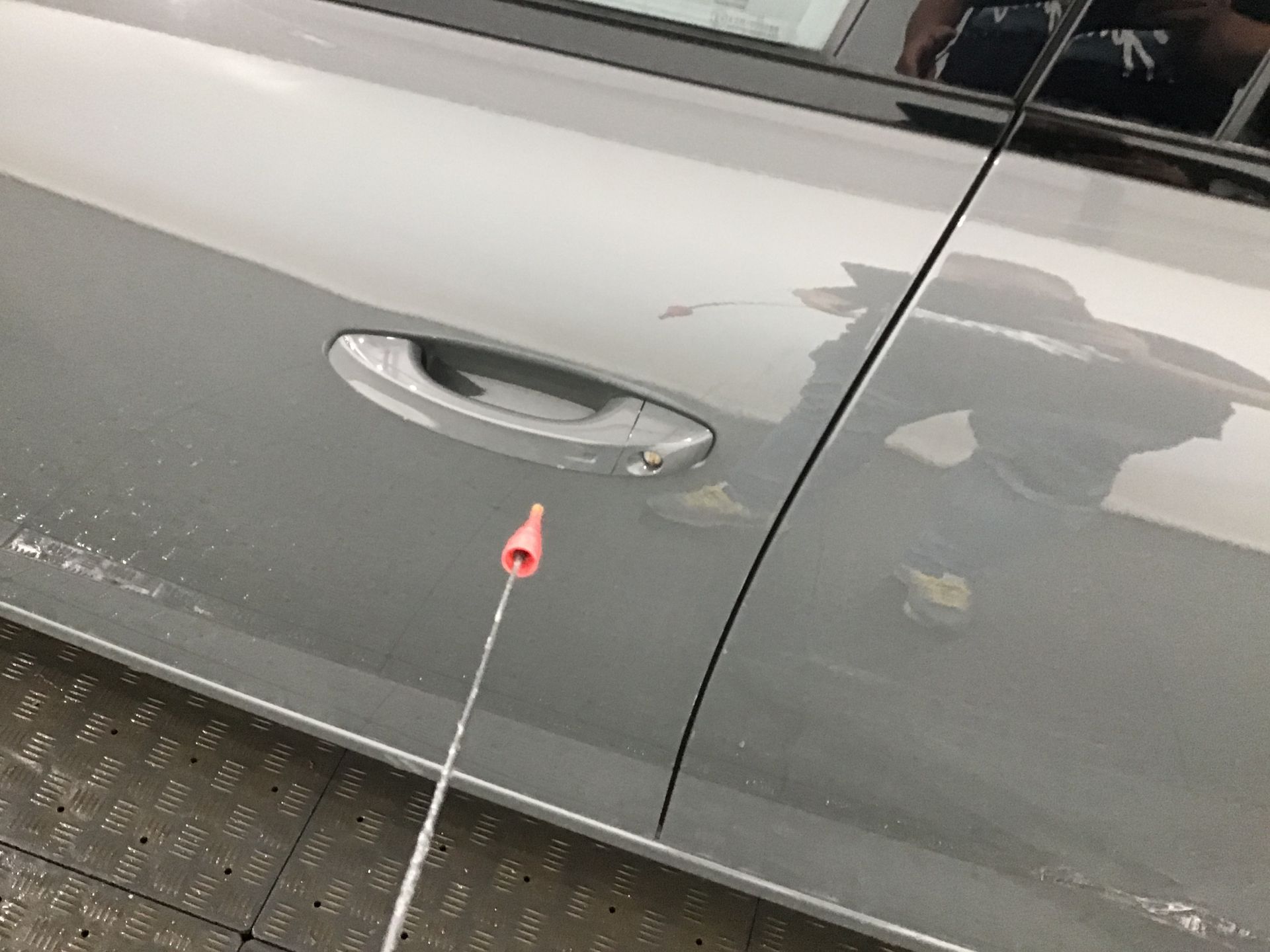 Porte avant gauche