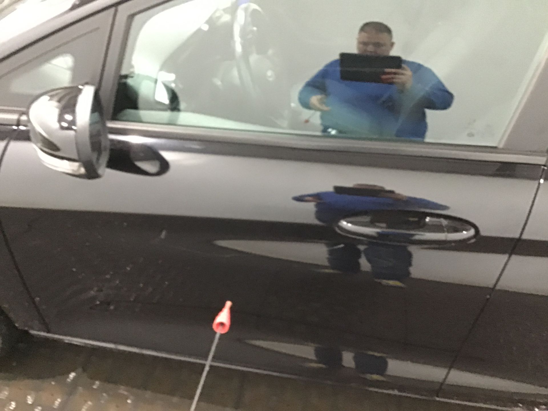 Porte avant gauche
