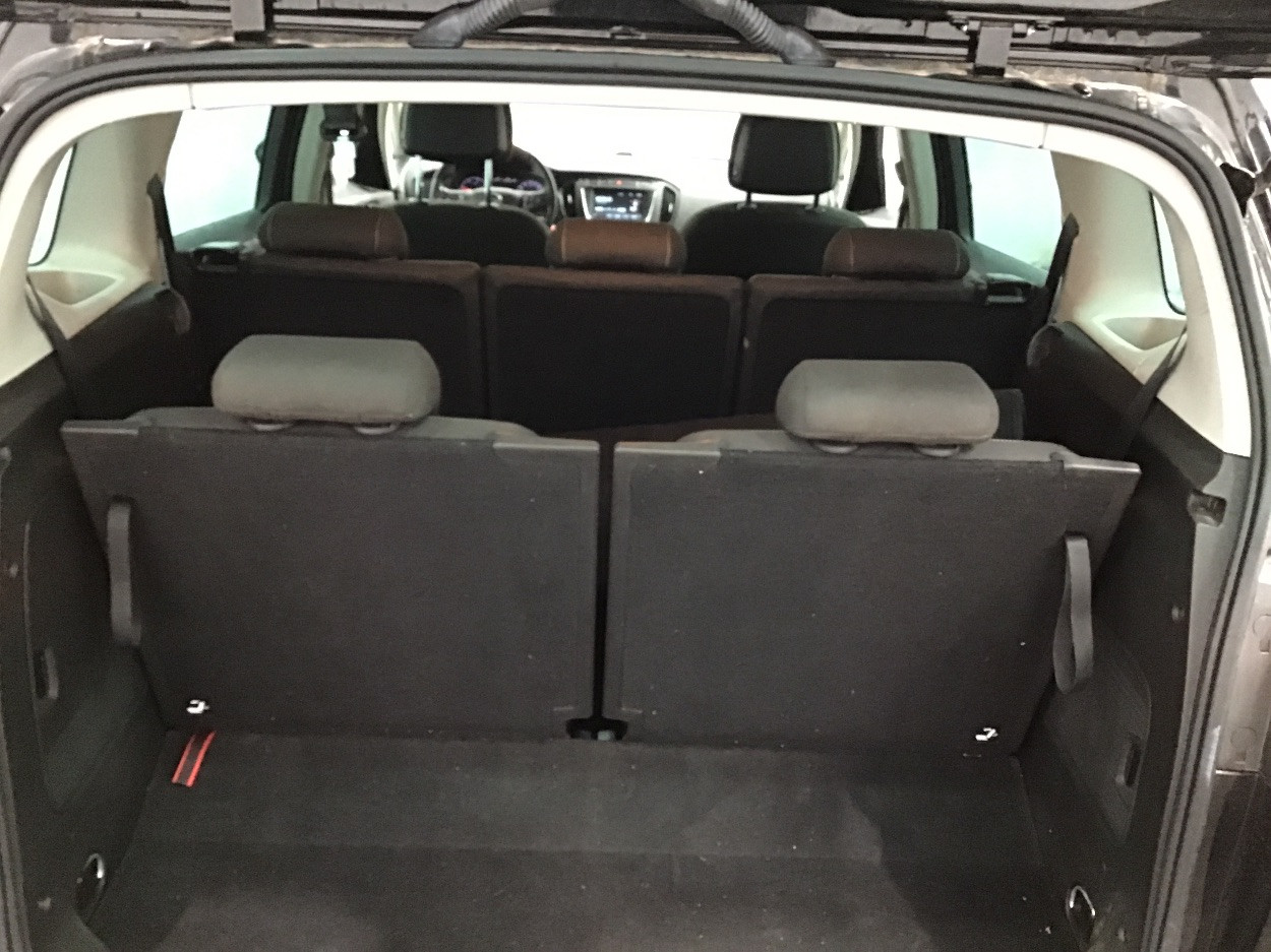 Opel Zafira 1.6 D
