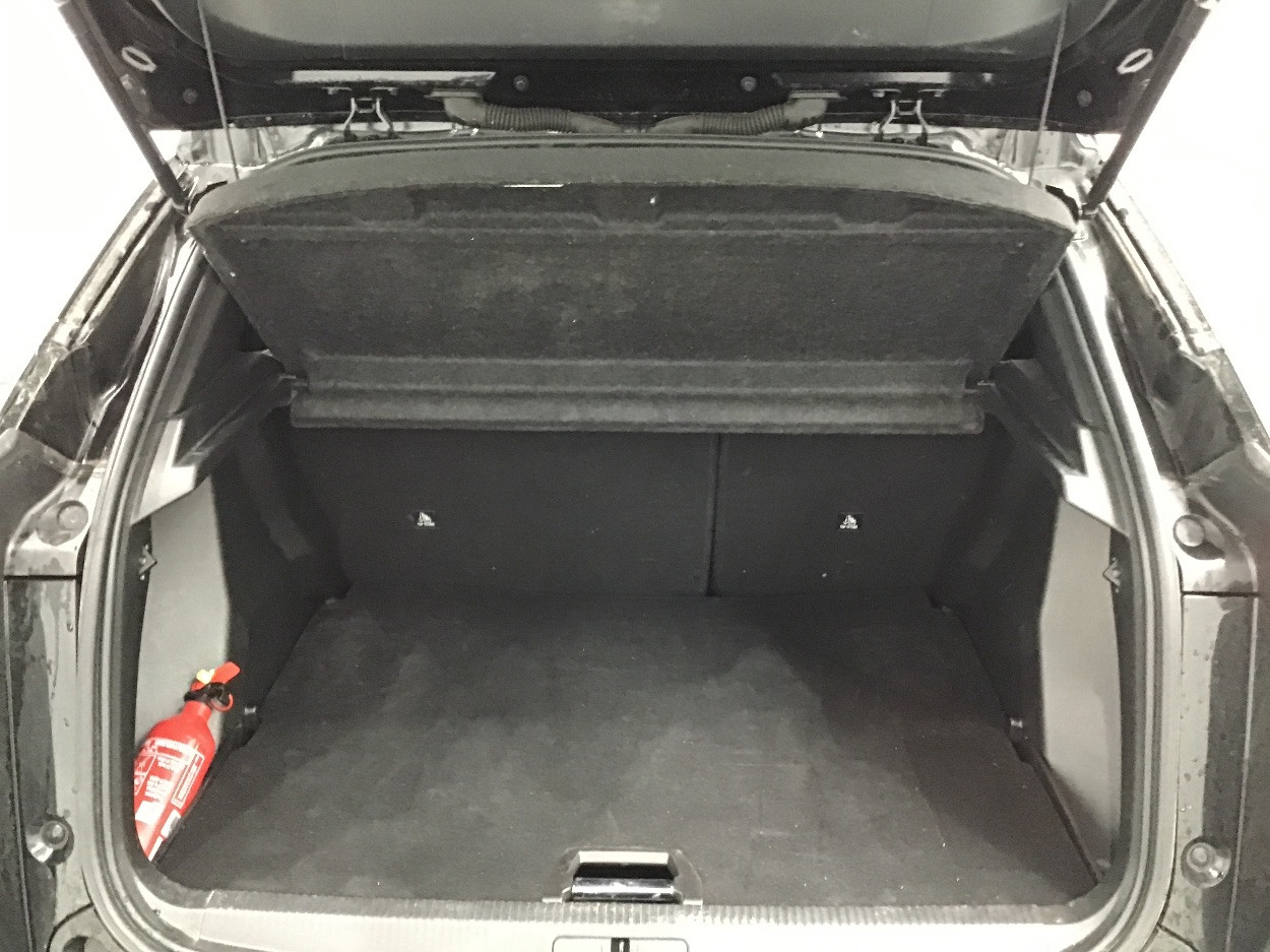 Peugeot 2008 1.2 101 MHEV