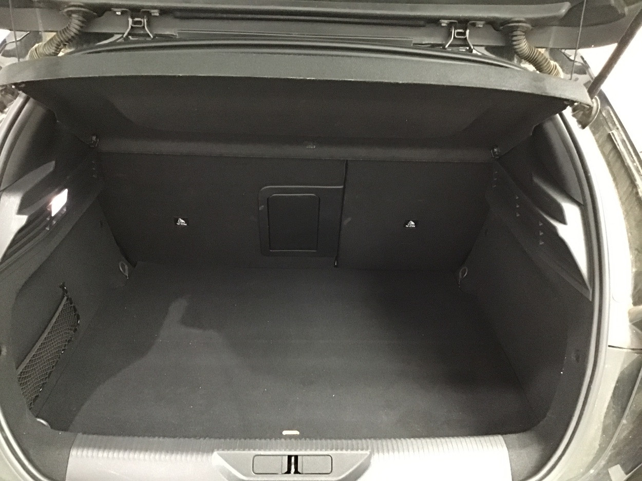 Peugeot 308 1.6 PHEV 180