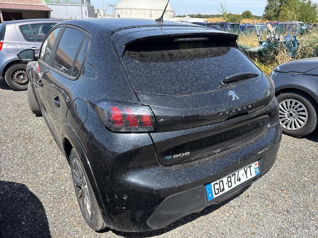 Peugeot 208 e
