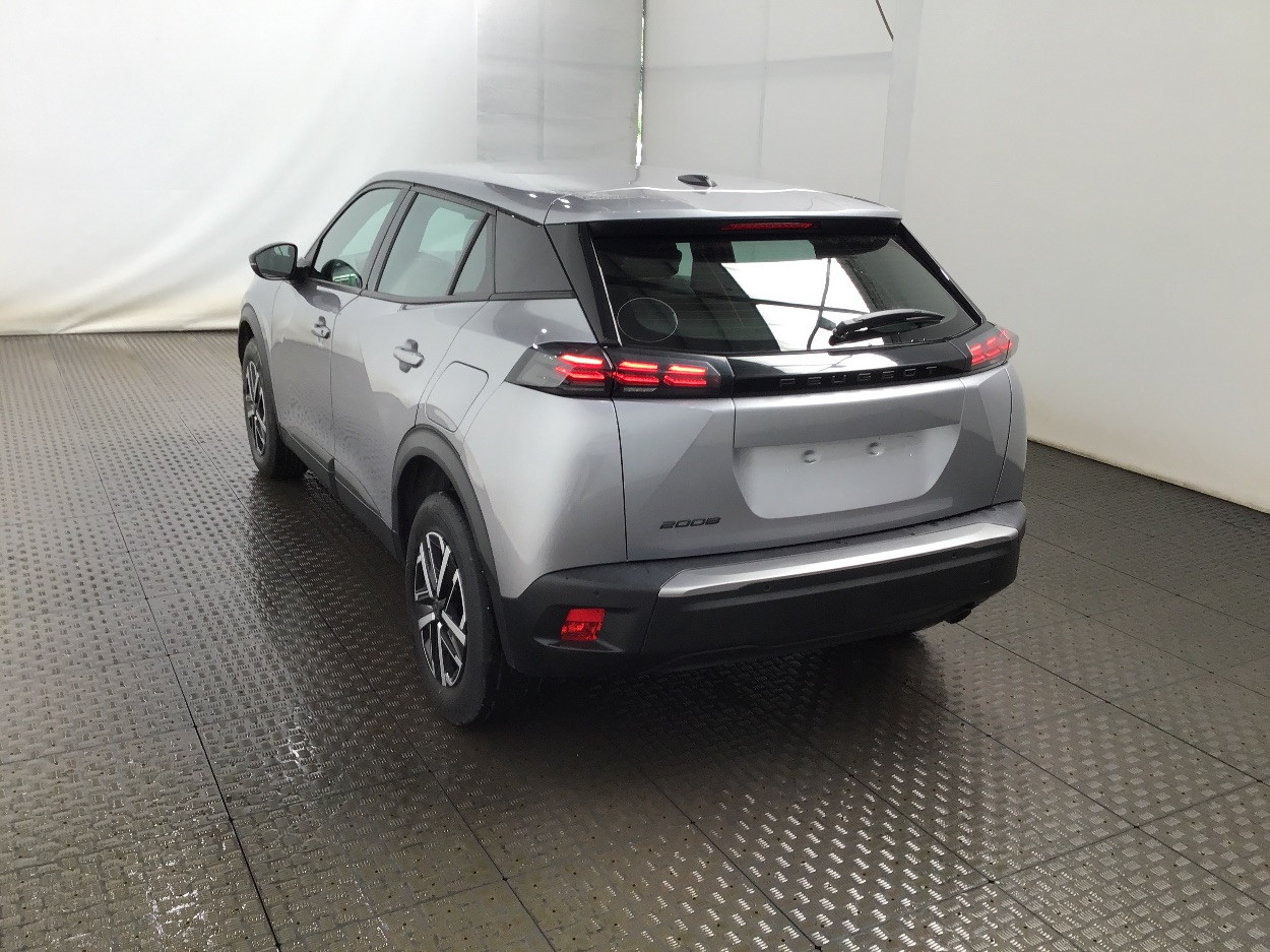Peugeot 2008 1.2 PureTech 100