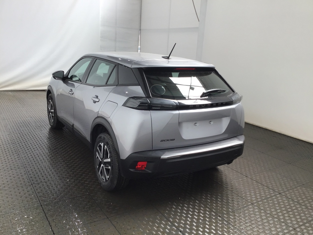 Peugeot 2008 1.2 PureTech 100