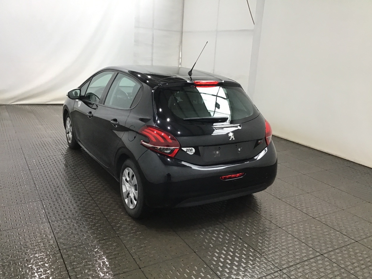 Peugeot 208 1.2