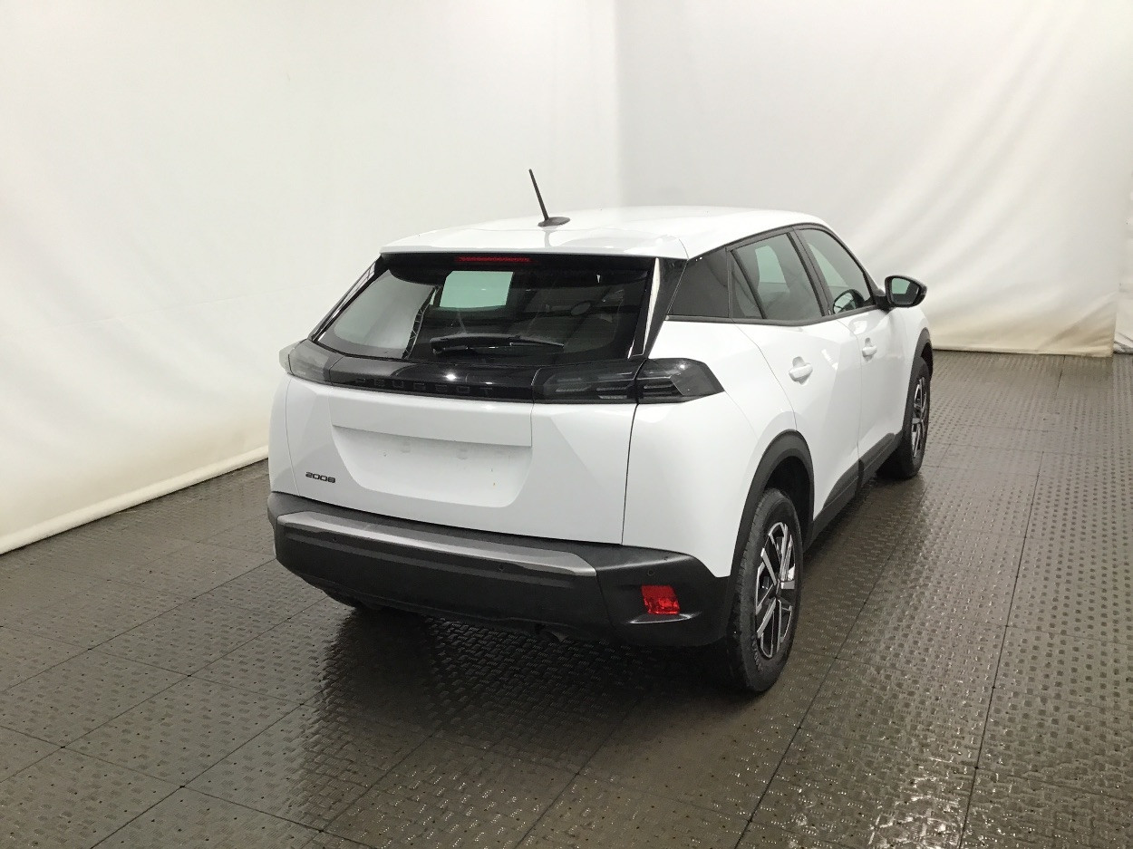 Peugeot 2008 1.2 PureTech 100