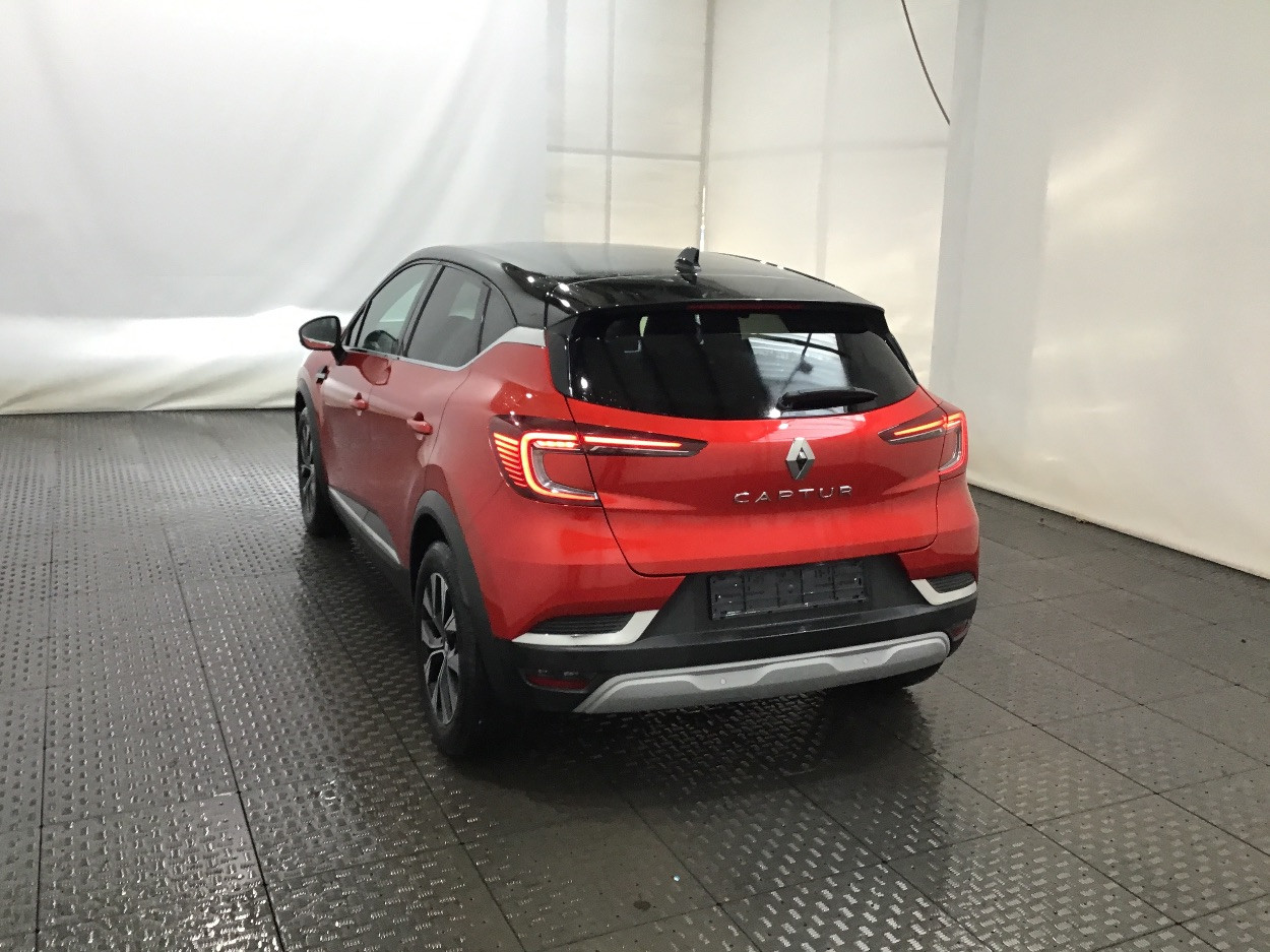 Renault Captur TCe 140 MHEV