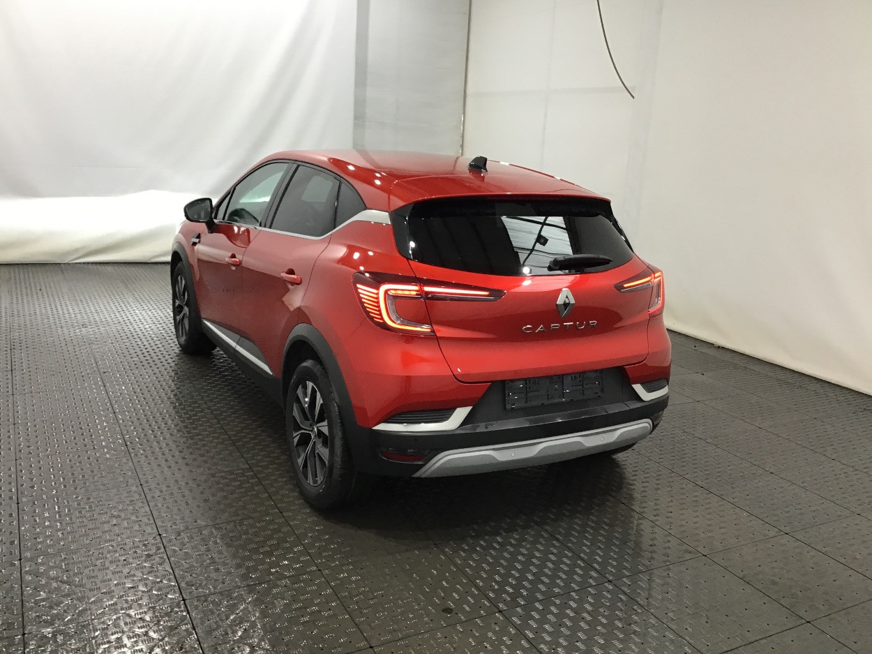 Renault Captur TCe 140 MHEV