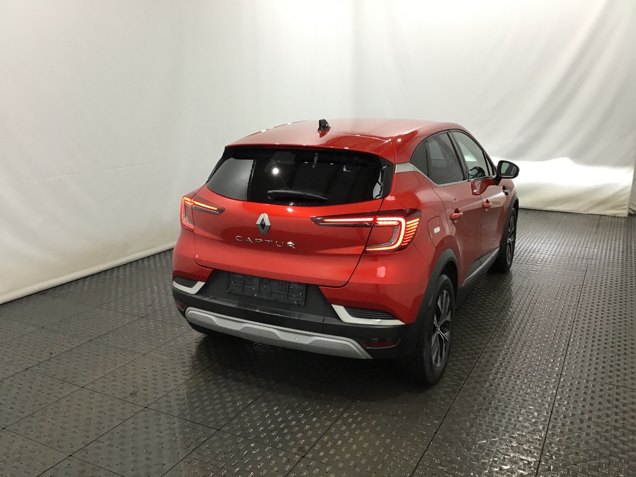 Renault Captur TCe 140 MHEV